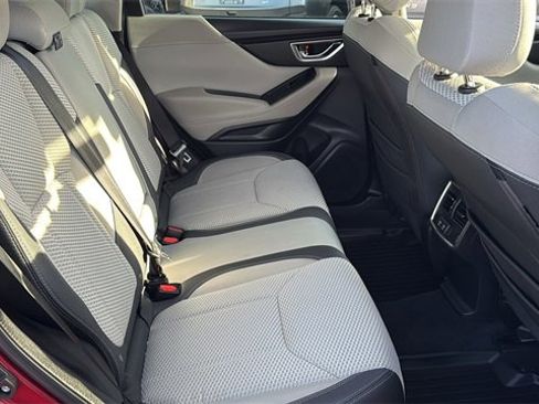 Used 2022 Subaru Forester Premium image 32