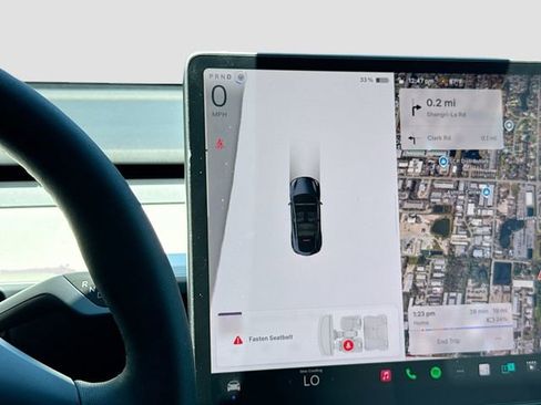 Used 2024 Tesla Model Y Performance AWD/4WD image 37