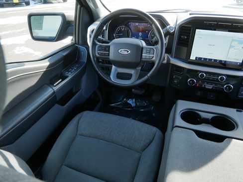 Used 2021 Ford F150 XLT w/ Equipment Group 302A High image 9