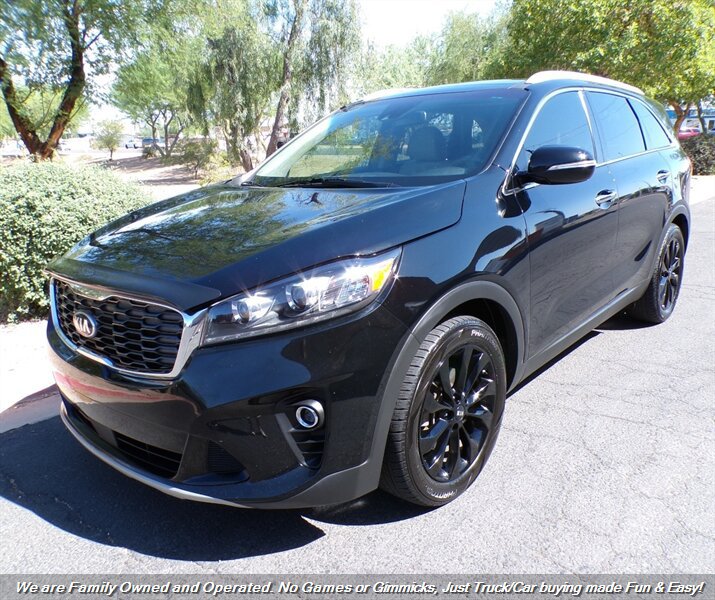 Used 2020 Kia Sorento EX FWD image 3