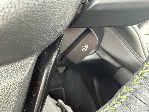 Used 2025 Subaru Outback Onyx Edition image 17