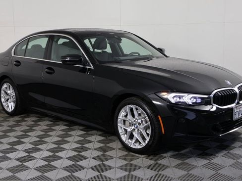 Used 2025 BMW 330i Sedan w/ Convenience Package RWD image 3