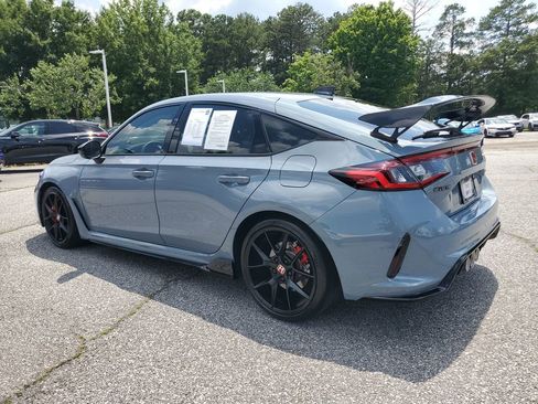 Used 2025 Honda Civic Type R image 7