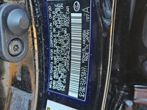 Used 2020 Lexus UX 250h w/ Accessory Package 2 AWD/4WD image 26