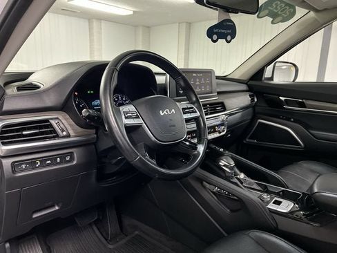Used 2022 Kia Telluride EX w/ EX Premium Package FWD image 10