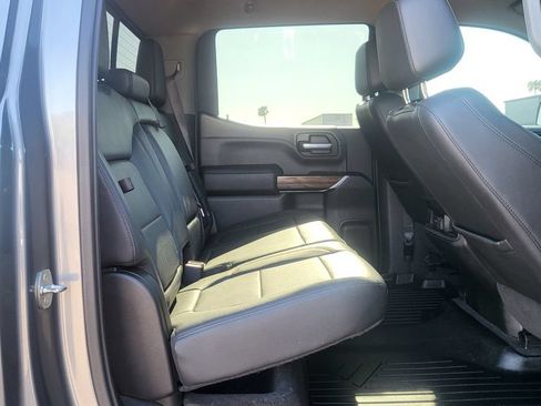 Used 2021 Chevrolet Silverado 1500 LT Trail Boss w/ Convenience Package II AWD/4WD image 21