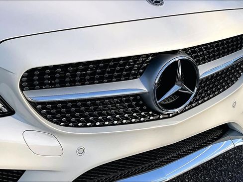 Used 2018 Mercedes-Benz C 300 Cabriolet image 26