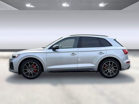 Used 2023 Audi SQ5 Premium Plus w/ Premium Plus Package AWD/4WD image 2