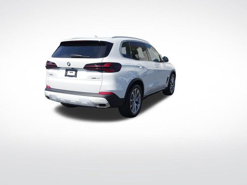 Used 2026 BMW X5 xDrive40i w/ Premium Package AWD/4WD image 5