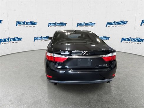Used 2015 Lexus ES 350 w/ Luxury Package image 9
