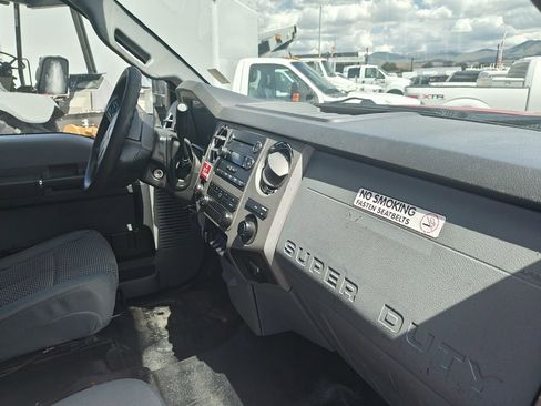 Used 2016 Ford F550 4x4 Regular Cab Super Duty w/ Ambulance Prep Package image 8