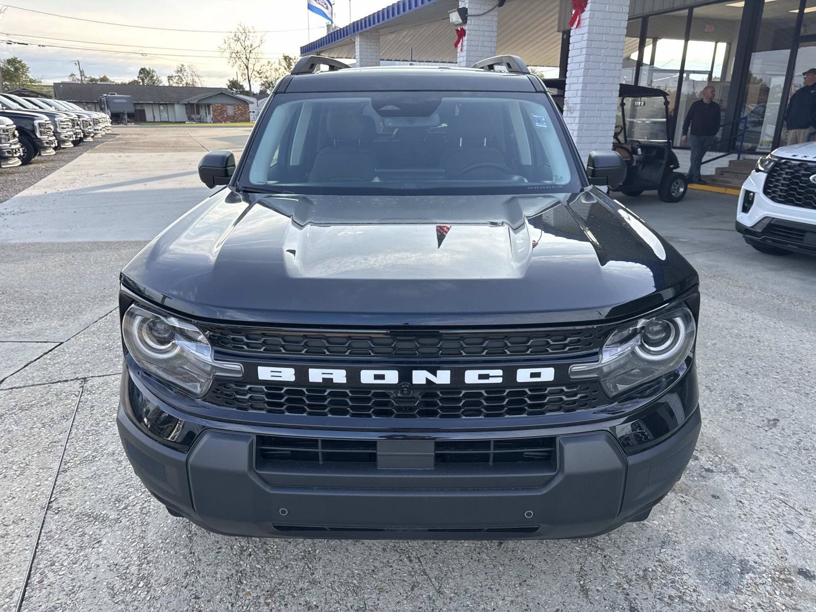 New 2025 Ford Bronco Sport Outer Banks w/ Outer Banks Tech Package+ AWD/4WD image 2