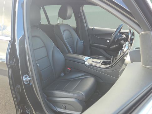 Certified 2022 Mercedes-Benz GLC 300 4MATIC image 17