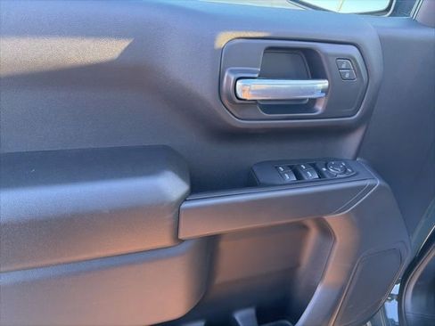 New 2026 Chevrolet Silverado 1500 Custom Trail Boss w/ LPO, Dark Essentials Package AWD/4WD image 17