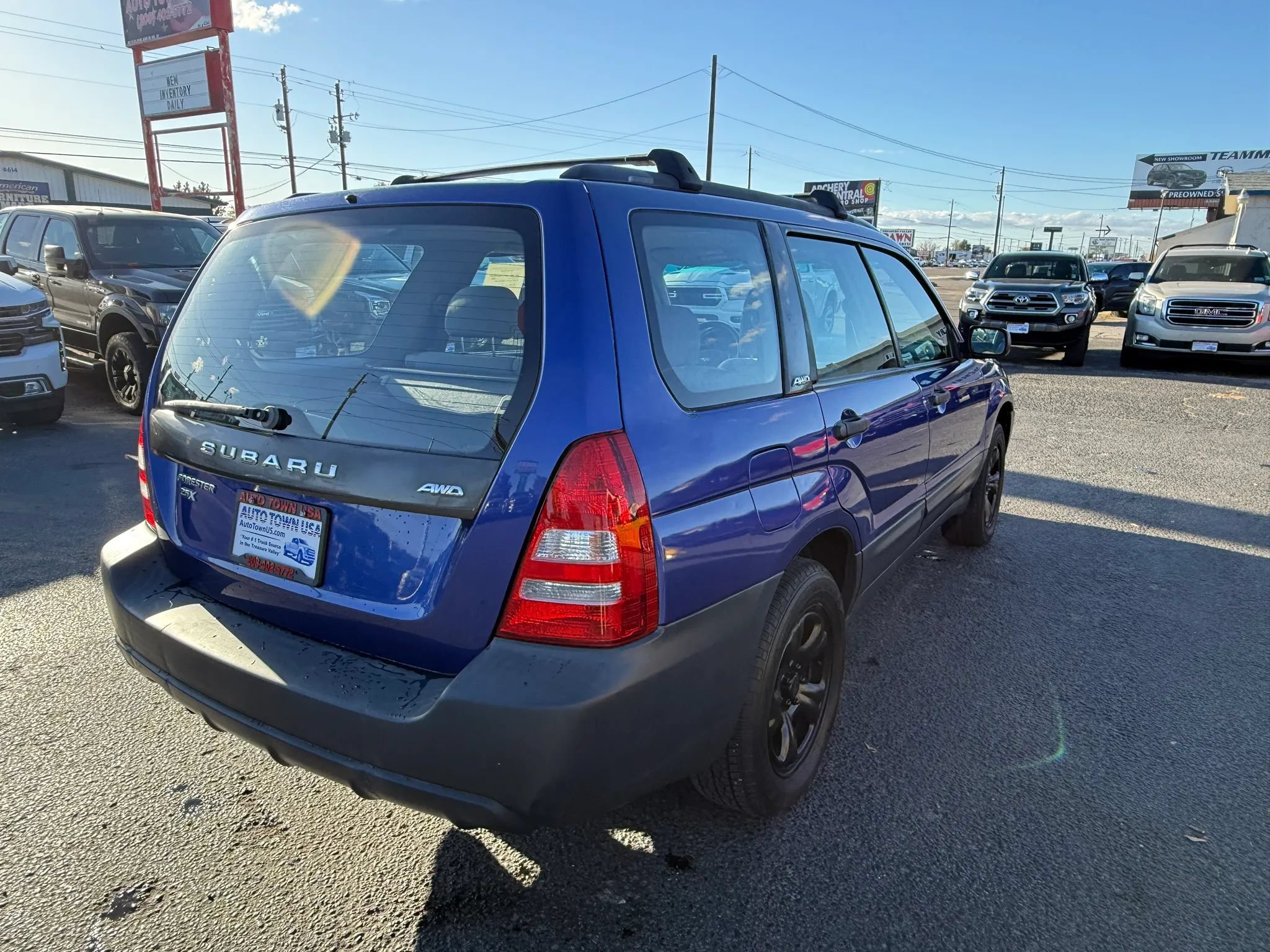 Used 2004 Subaru Forester 2.5X AWD/4WD image 5