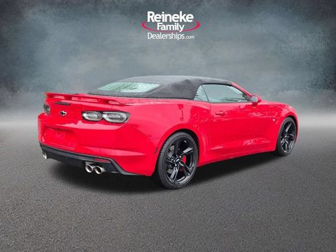 Used 2021 Chevrolet Camaro SS RWD image 5