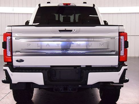Used 2024 Ford F350 Platinum w/ Tremor Off-Road Package AWD/4WD image 7