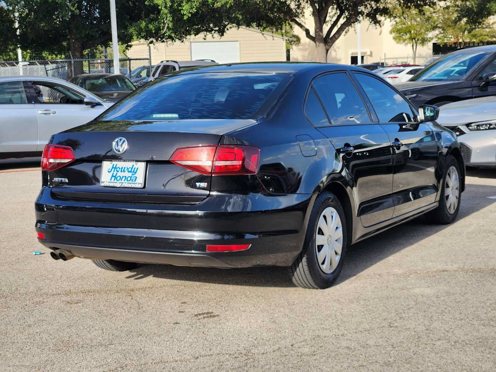 Used 2016 Volkswagen Jetta S FWD image 6