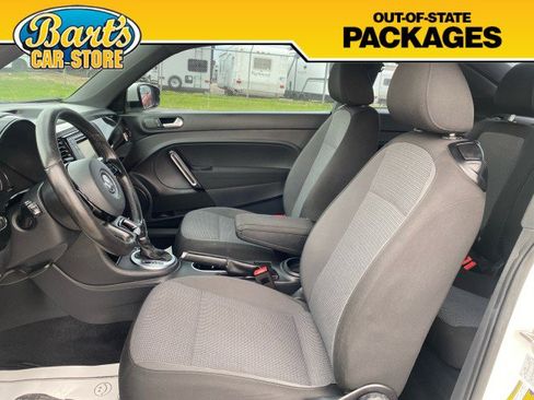 Used 2019 Volkswagen Beetle 2.0T S image 17