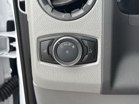 New 2026 Ford E-450 and Econoline 450 Super Duty w/ Power Equipment Group image 25