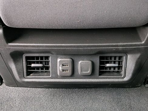 Used 2022 Chevrolet Silverado 1500 LT w/ Safety Package image 17