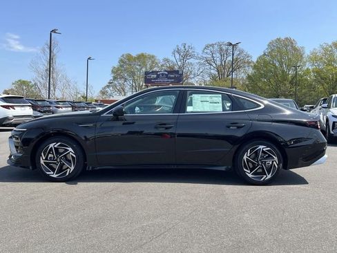 New 2026 Hyundai Sonata SEL FWD image 32