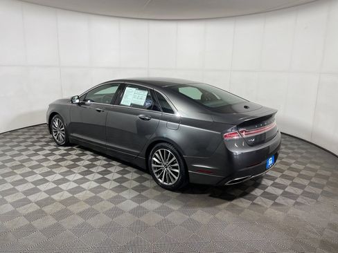 Used 2017 Lincoln MKZ Premiere image 5