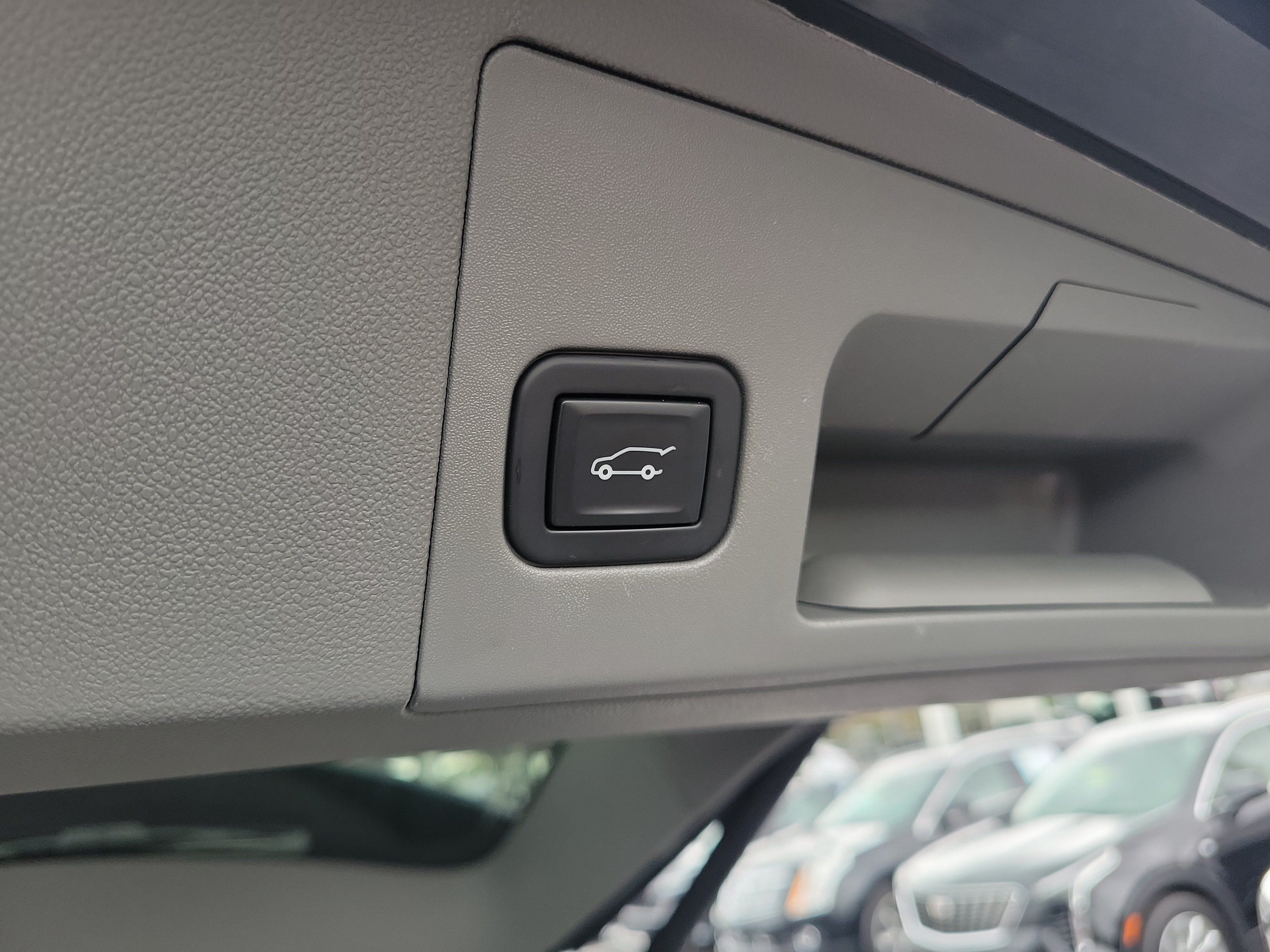 Used 2021 Cadillac XT5 Premium Luxury FWD image 9