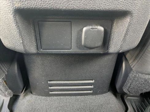 Used 2024 Toyota Tacoma SR5 image 18