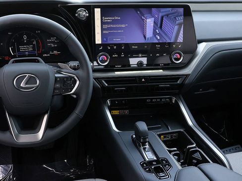 New 2026 Lexus TX 350 AWD image 17