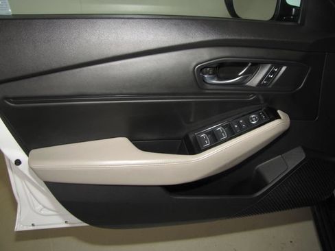Used 2025 Honda Accord Touring image 10