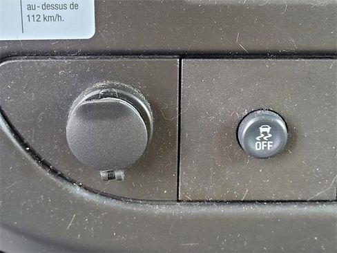 Used 2019 GMC Savana 3500 Extended w/ Driver Convenience Package image 14