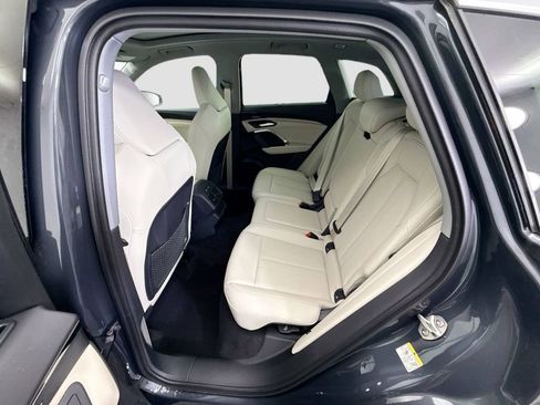 Certified 2025 Audi Q5 Premium Plus w/ Premium Plus image 20