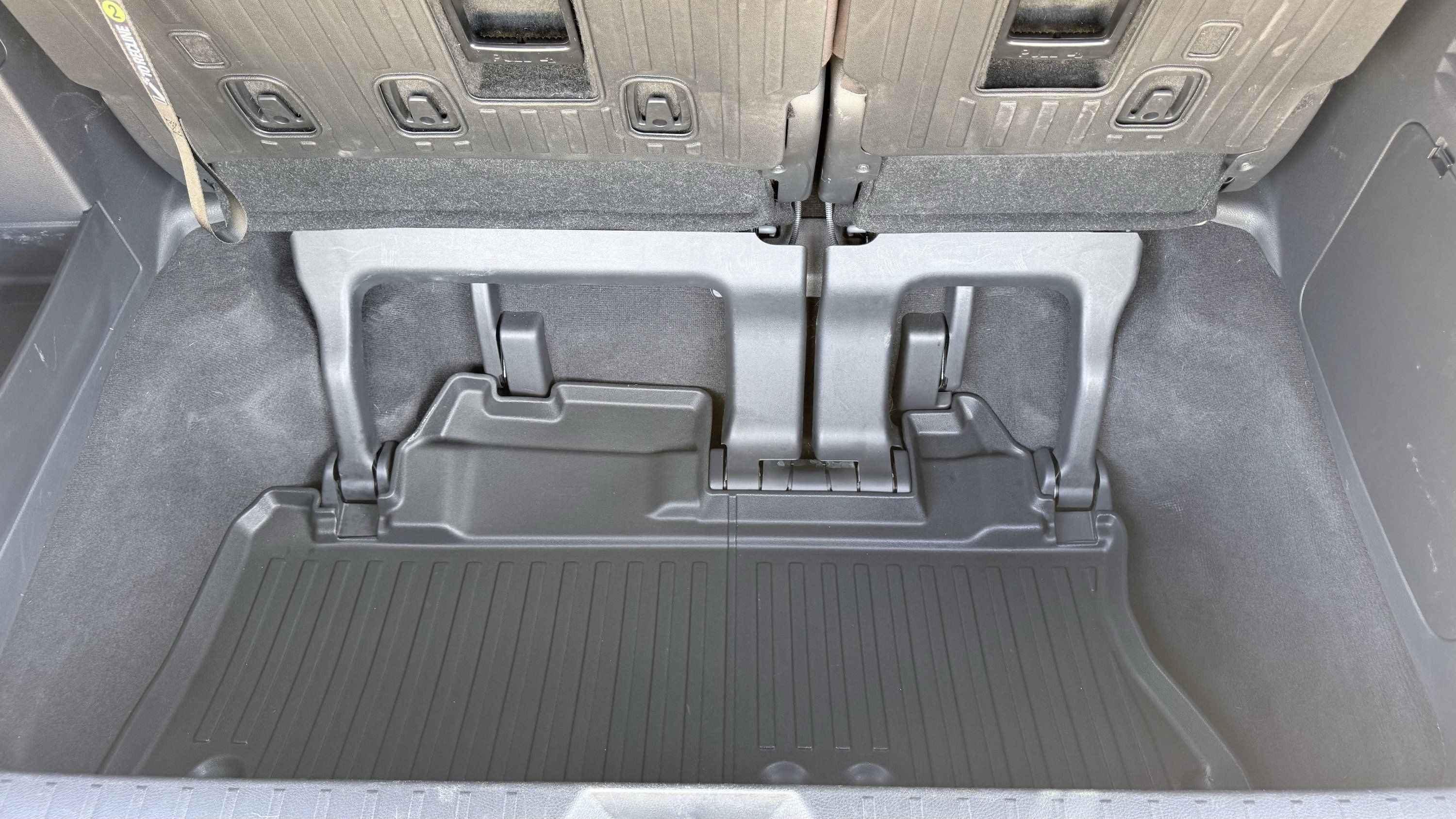 Used 2022 Toyota Sienna Platinum FWD image 12