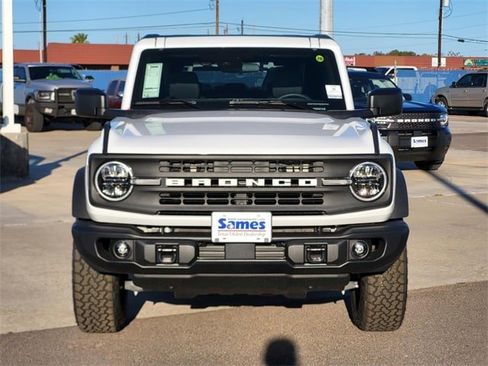 New 2025 Ford Bronco Big Bend w/ Black Diamond Package image 9