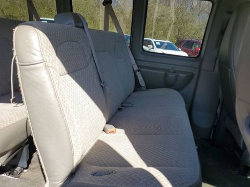 Used 2018 Chevrolet Express 2500 Work Van w/ Driver Convenience Package image 26