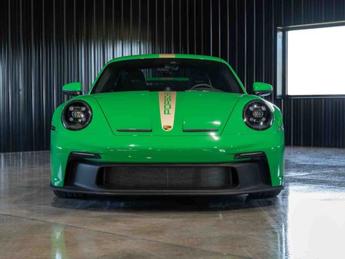 Used 2022 Porsche 911 GT3 RWD image 3