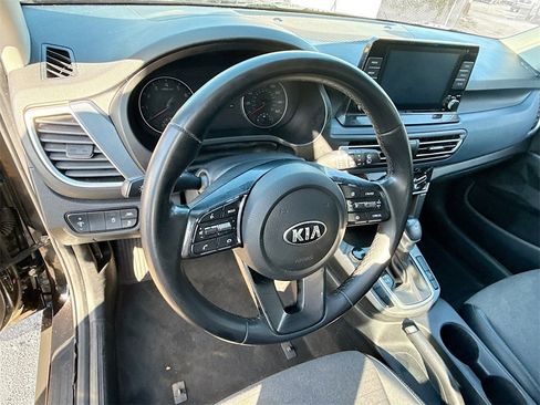 Used 2021 Kia Seltos S image 12