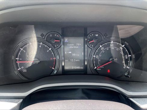 Used 2023 Toyota 4Runner SR5 Premium w/ Moonroof Package RWD image 26