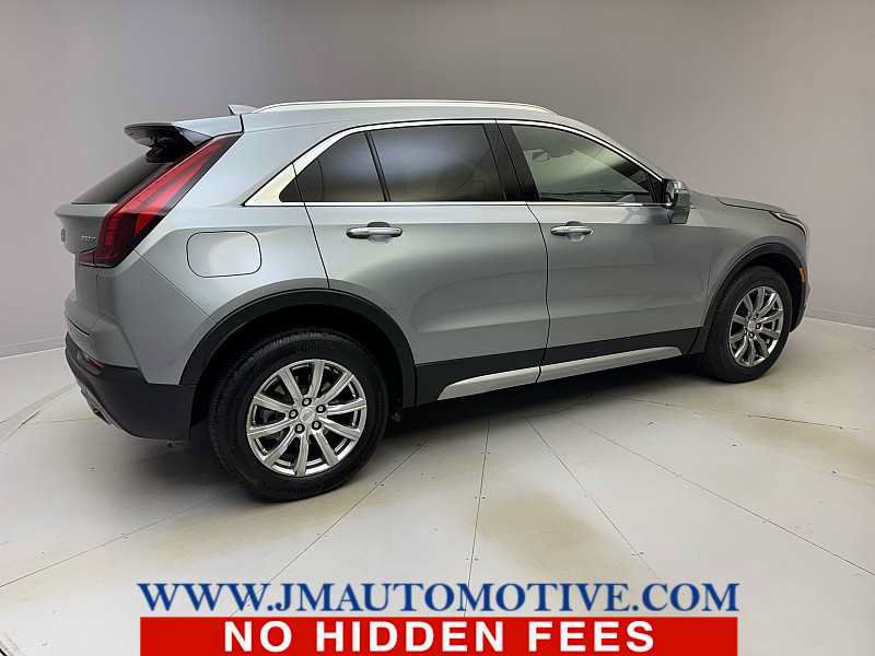 Used 2023 Cadillac XT4 Premium Luxury FWD image 5