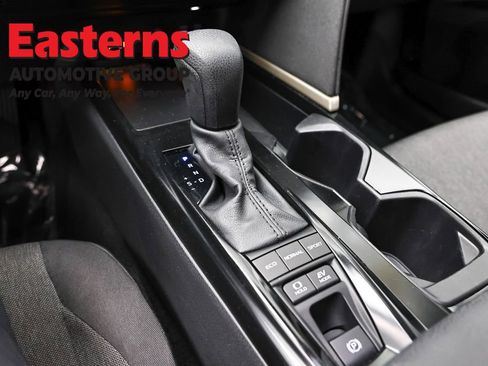 Used 2025 Toyota Camry LE FWD image 13
