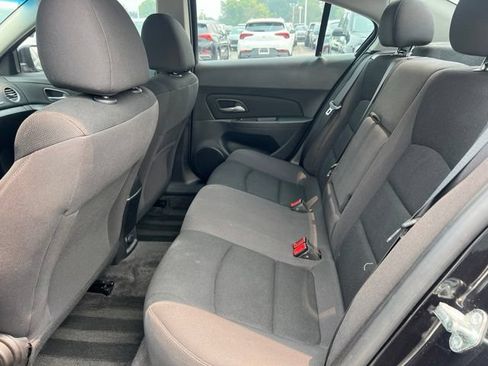 Used 2015 Chevrolet Cruze LT FWD image 13