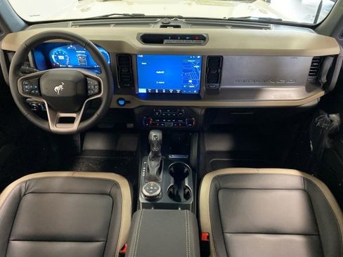 New 2025 Ford Bronco Big Bend image 10