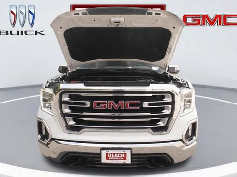 Used 2022 GMC Sierra 1500 SLT w/ SLT Premium Plus Package AWD/4WD image 9