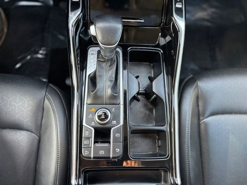 Used 2022 Kia Sorento SX AWD/4WD image 16