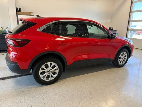 Used 2024 Ford Escape Active AWD/4WD image 8