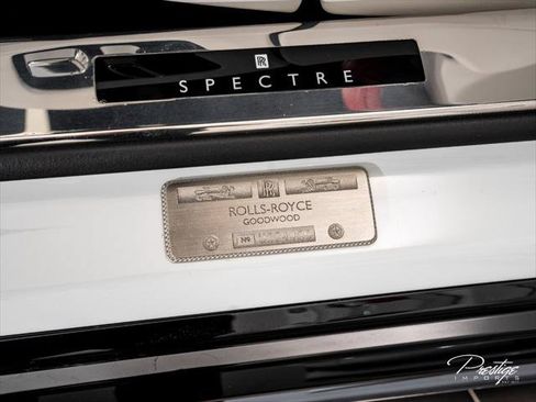 Used 2024 Rolls-Royce Spectre w/ Spectre Launch Package AWD/4WD image 22