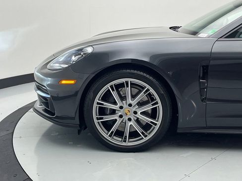 Used 2019 Porsche Panamera 4 image 50