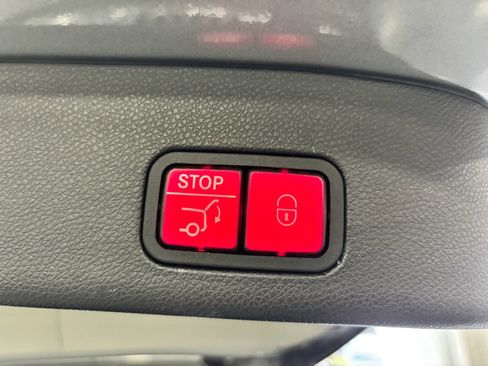 Used 2014 Mercedes-Benz GL 450 4MATIC image 49