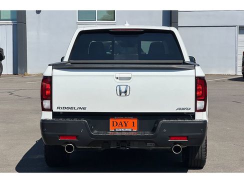 Used 2022 Honda Ridgeline RTL-E image 6